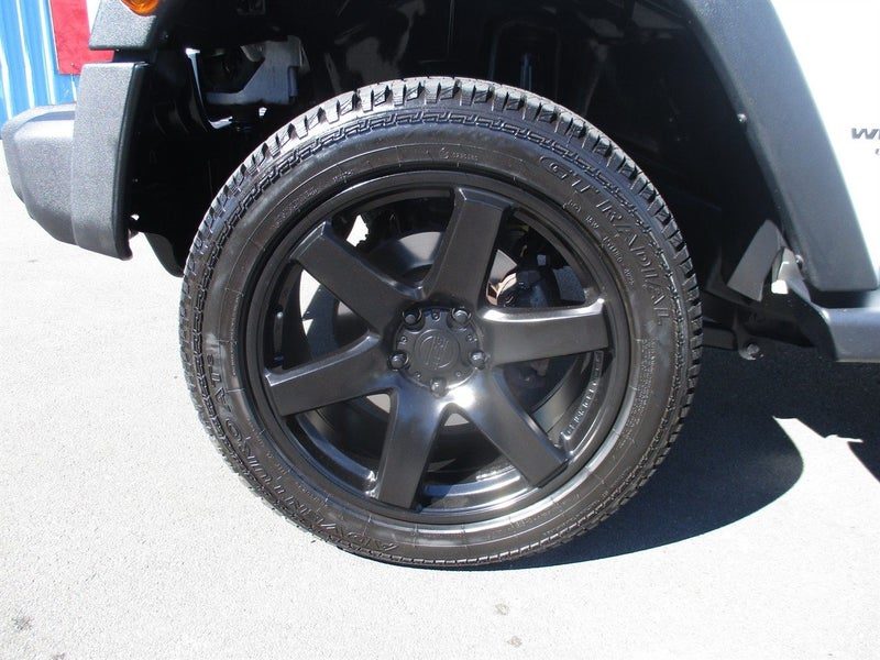 2016 Jeep Wrangler UNLIMITED SPORT, photo 3