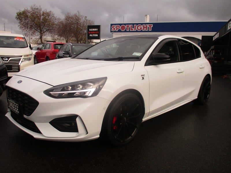 2020 Ford Focus ST-LINE X 1.5P