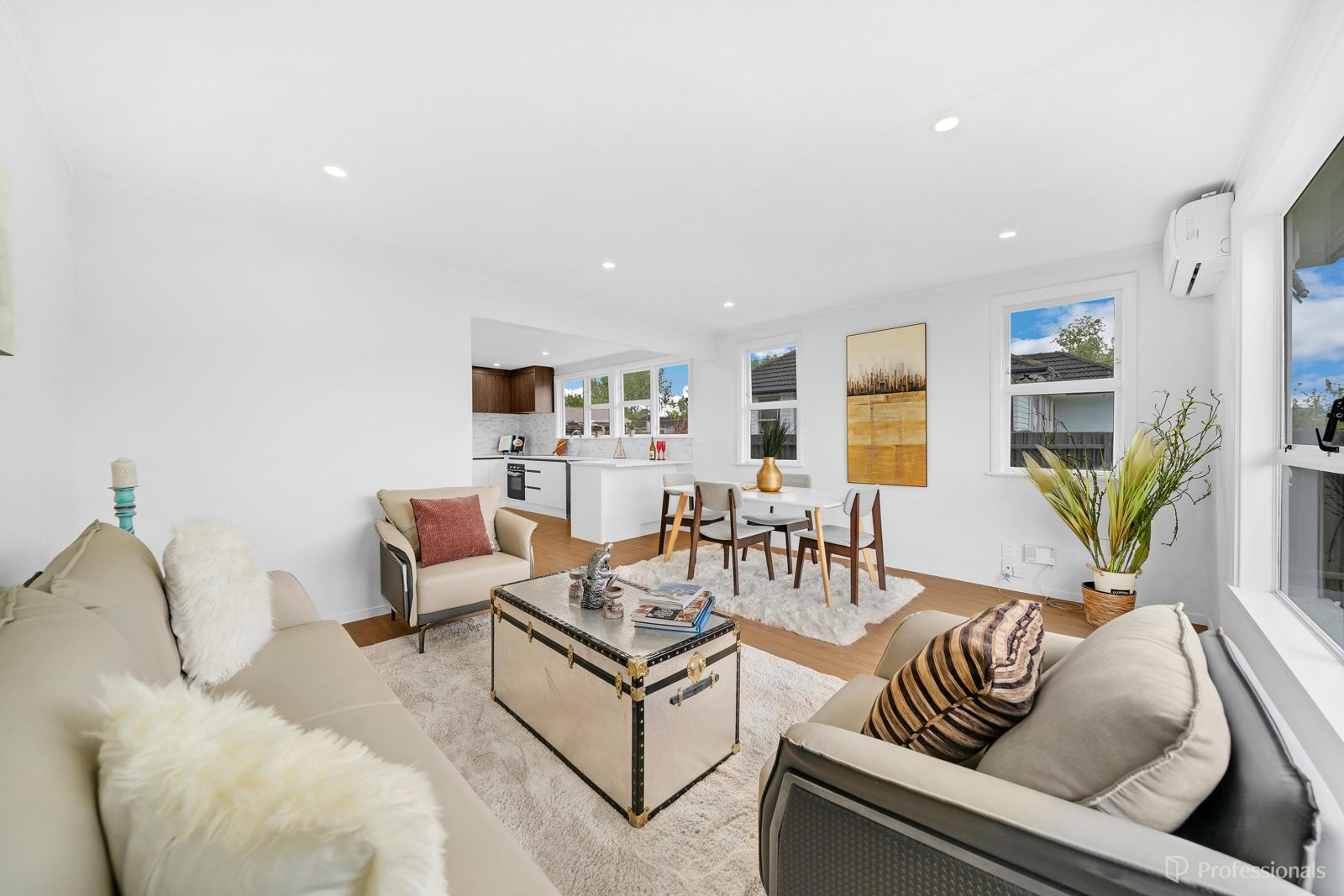 64 Hamill Road, Otara, photo 3