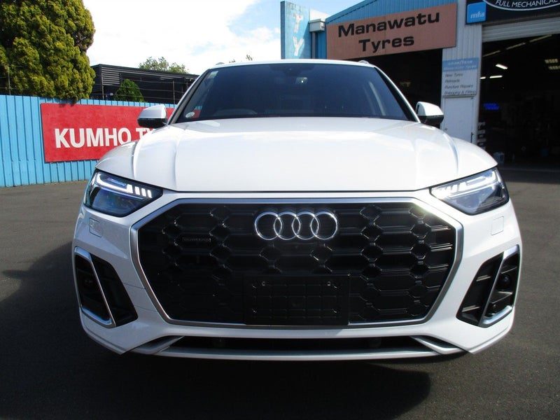 2022 Audi Q5 40TDI Quattro S Line, photo 2