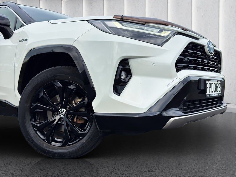 2022 Toyota RAV4 XSE - HYBRID, photo 2