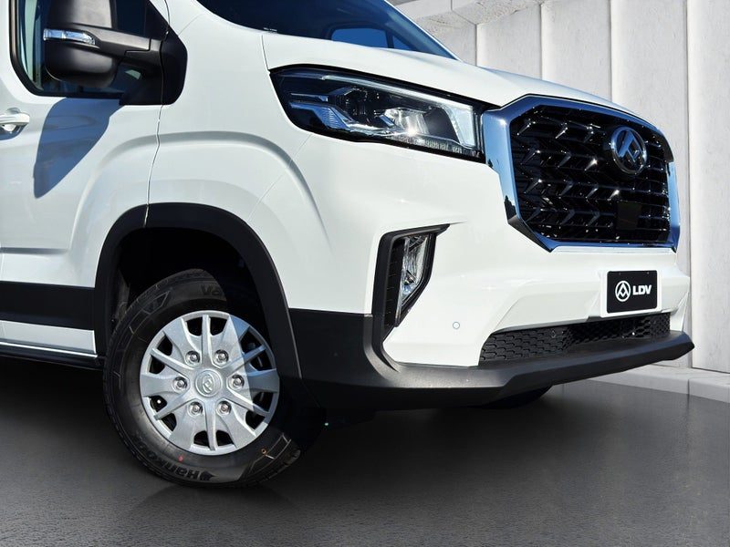 2026 LDV Deliver 9 MINI BUS, photo 2