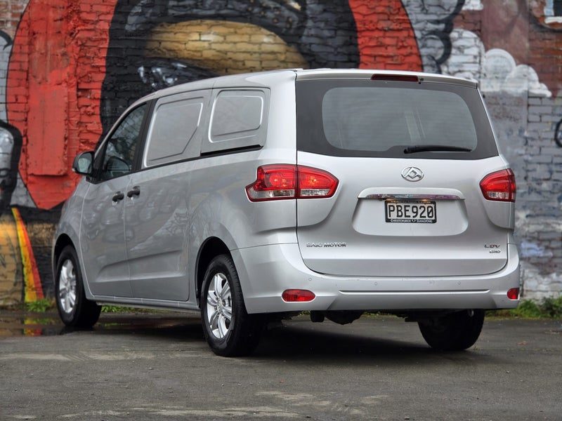 2022 LDV G10 Cargo Diesel Manual, photo 2