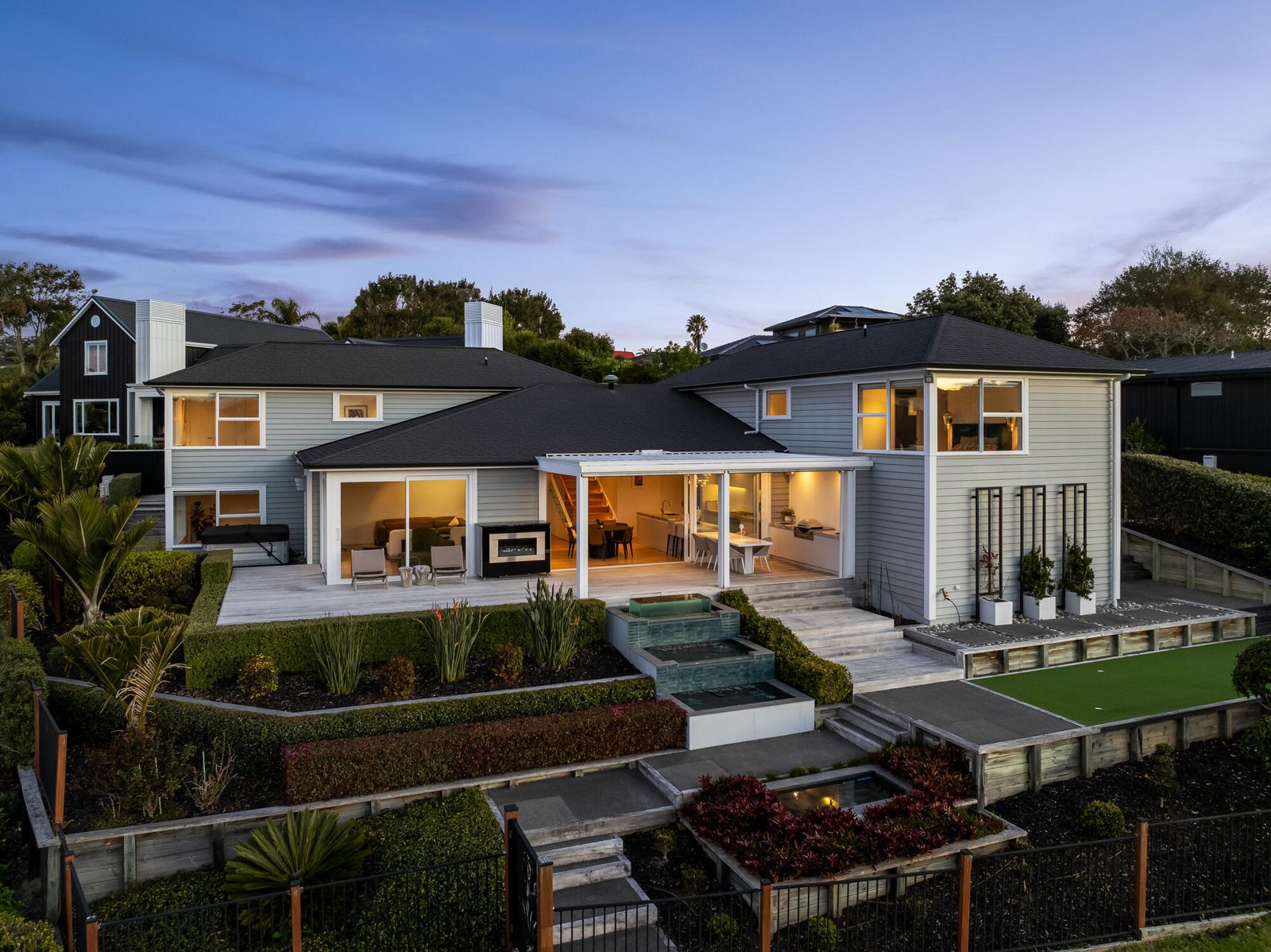 10 Miran Lane, Red Beach