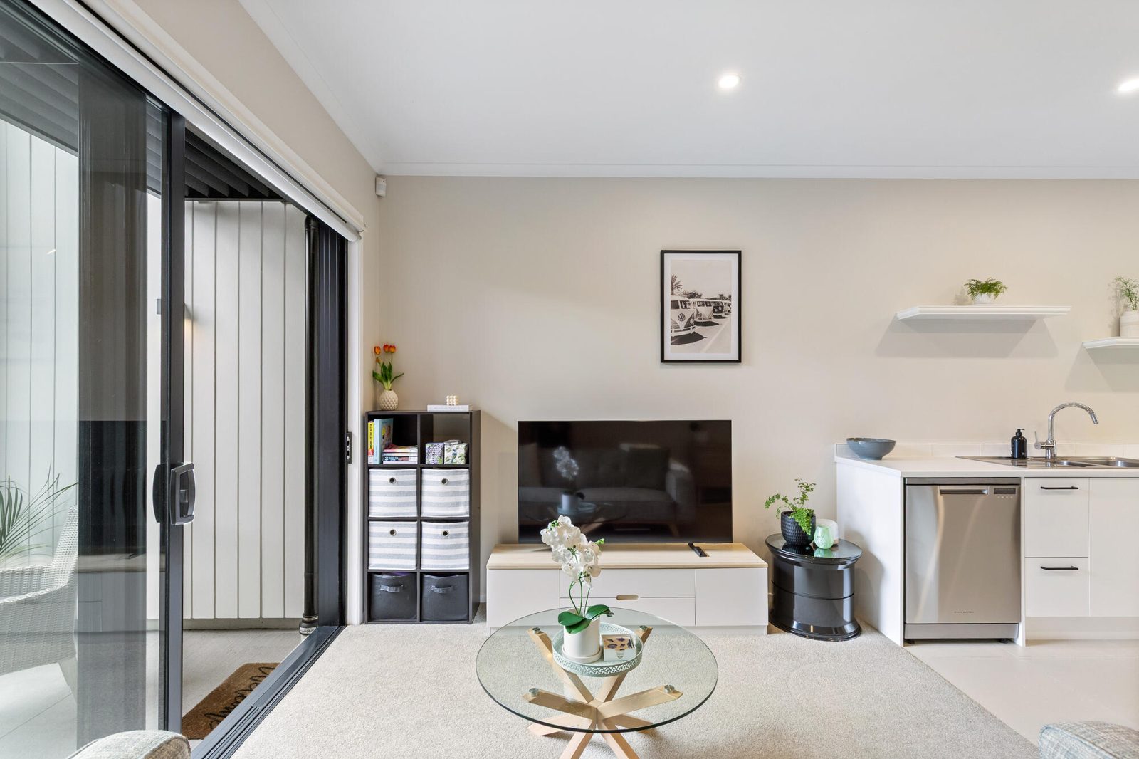 54 Rangihina Road, Hobsonville, photo 4
