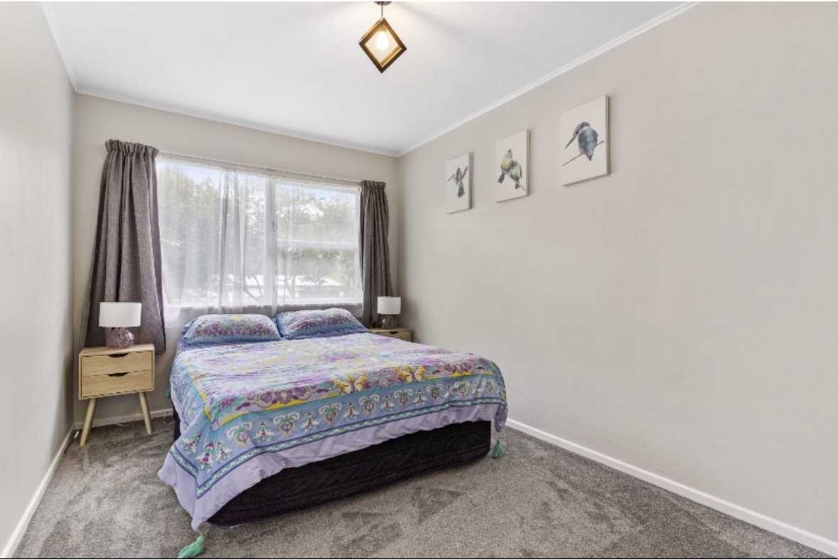 71 Barrys Road, Glendene, photo 6