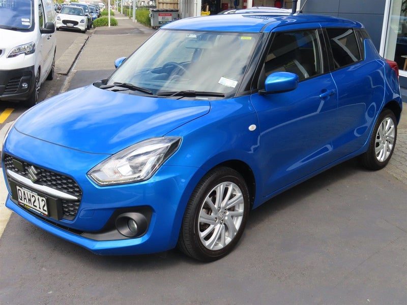 2023 Suzuki Swift GLX HYBRID AUTO, photo 2