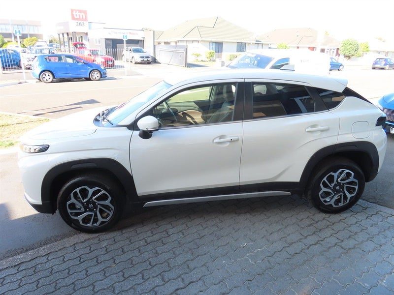 2026 Suzuki Fronx GLX 1.5 Hybrid Auto, photo 2