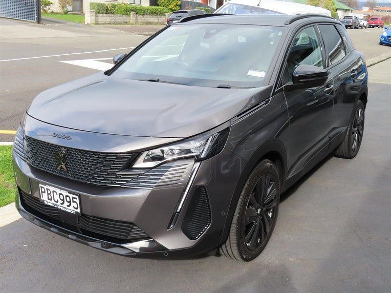 2022 Peugeot 3008 GT, photo 2