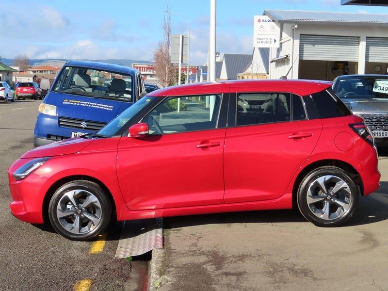 2026 Suzuki Swift RSC HYBRID AUTO, photo 3