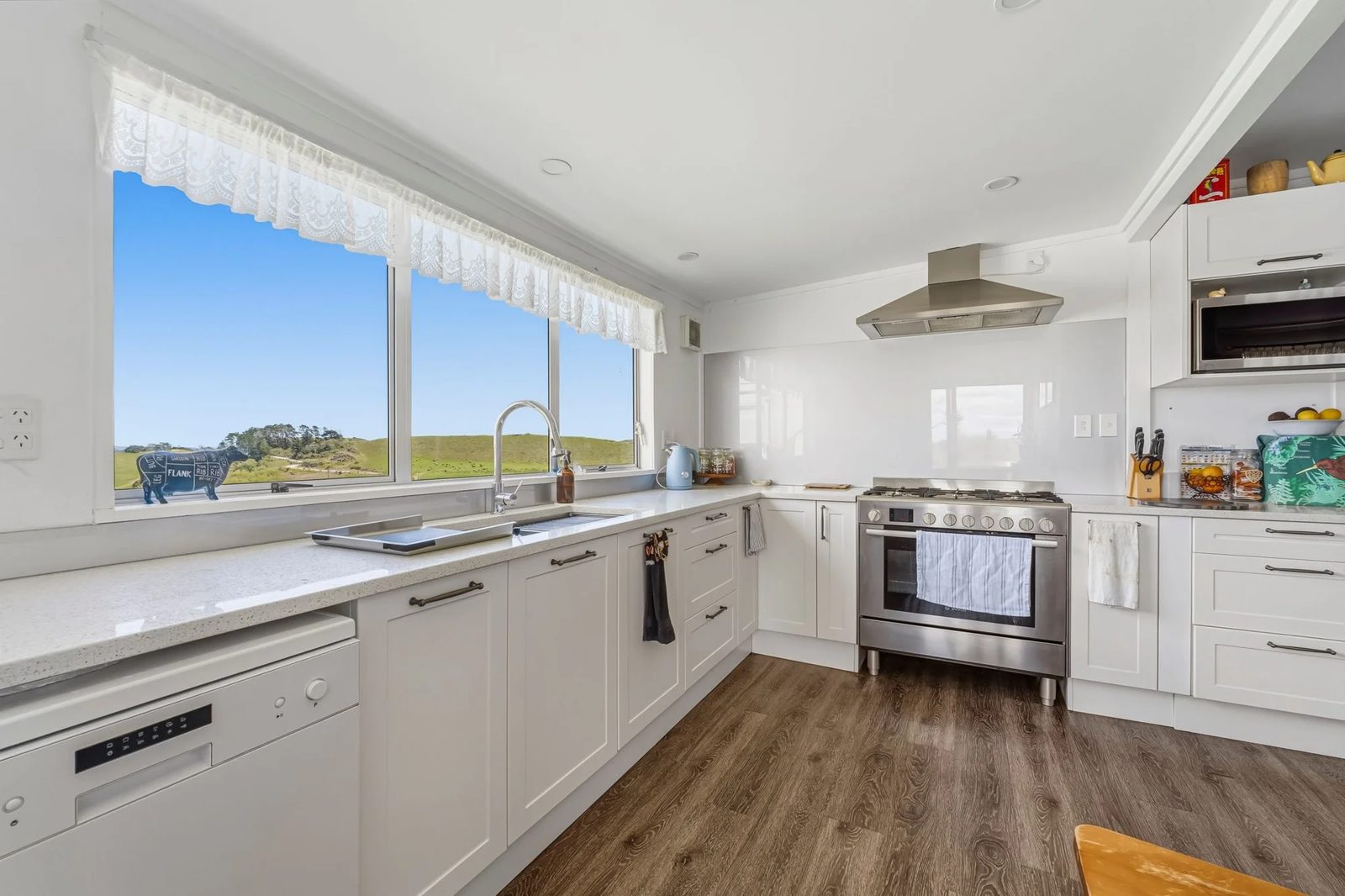 535 Oruawharo Road, Wellsford, photo 3