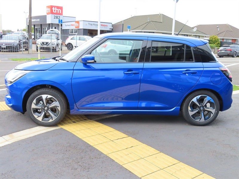 2026 Suzuki Swift RSC HYBRID AUTO, photo 3