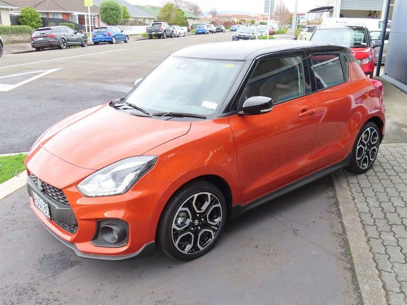 2026 Suzuki Swift SPORT 1.4T AUTO - DEMO, photo 2