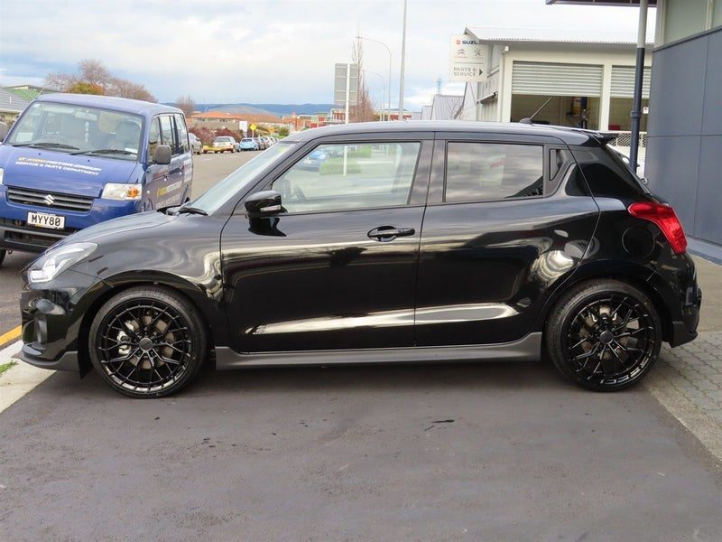 2026 Suzuki Swift SPORT 1.4T AUTO, photo 3