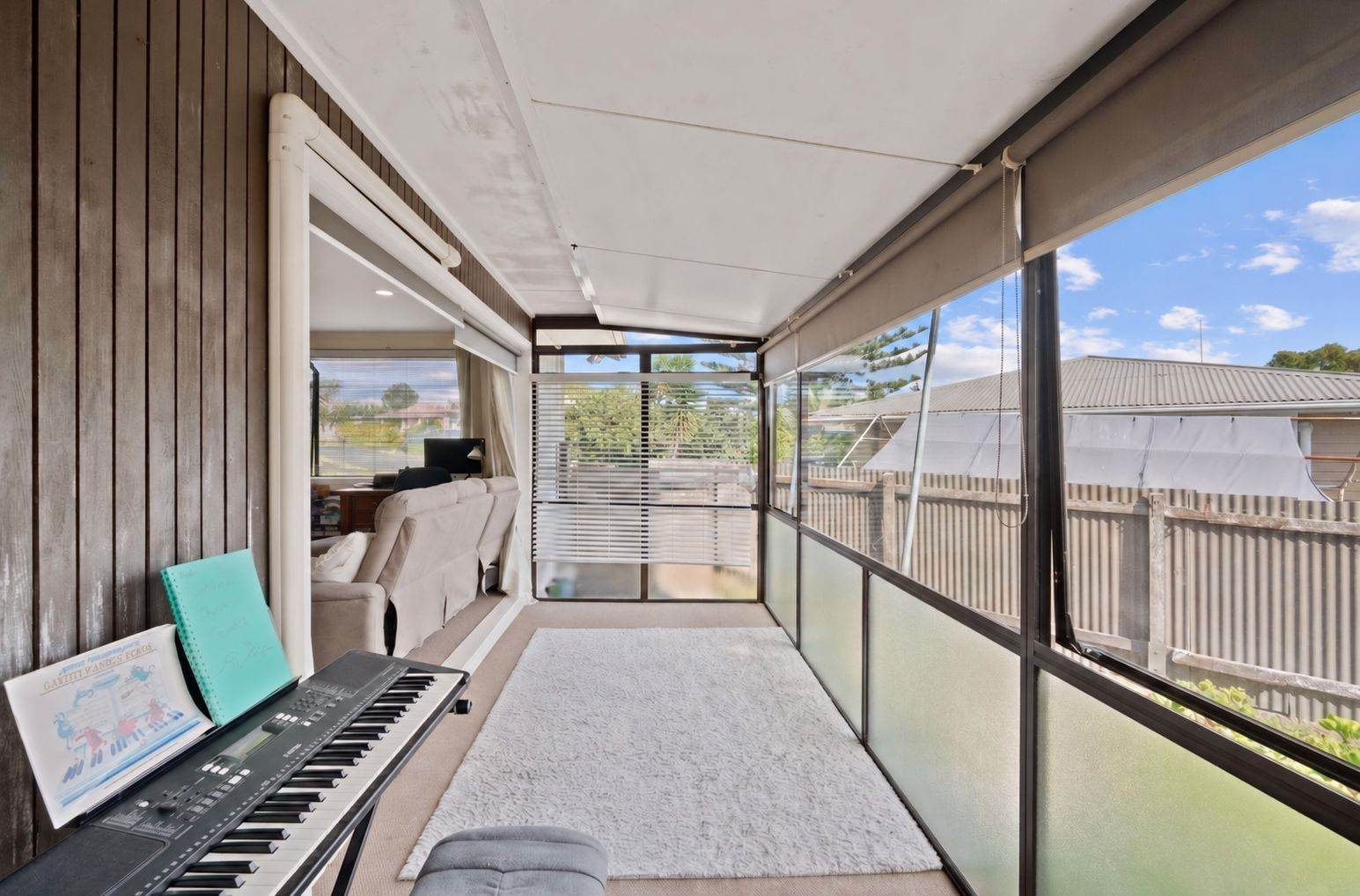 24 Cramond Drive, Mangere East, photo 16