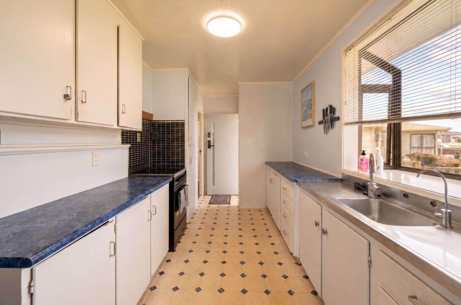 24 Cramond Drive, Mangere East, photo 4