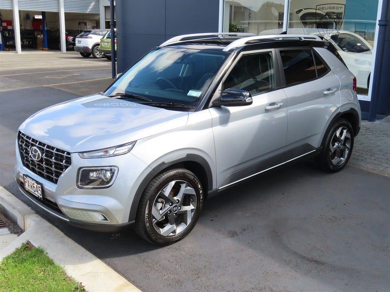 2022 Hyundai Venue Elite 1.6P Auto, photo 2