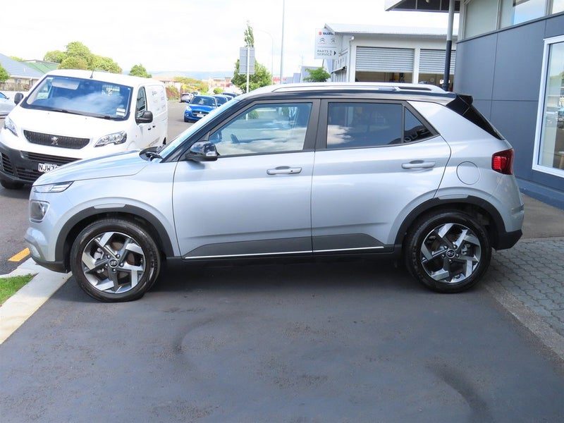 2022 Hyundai Venue Elite 1.6P Auto, photo 3