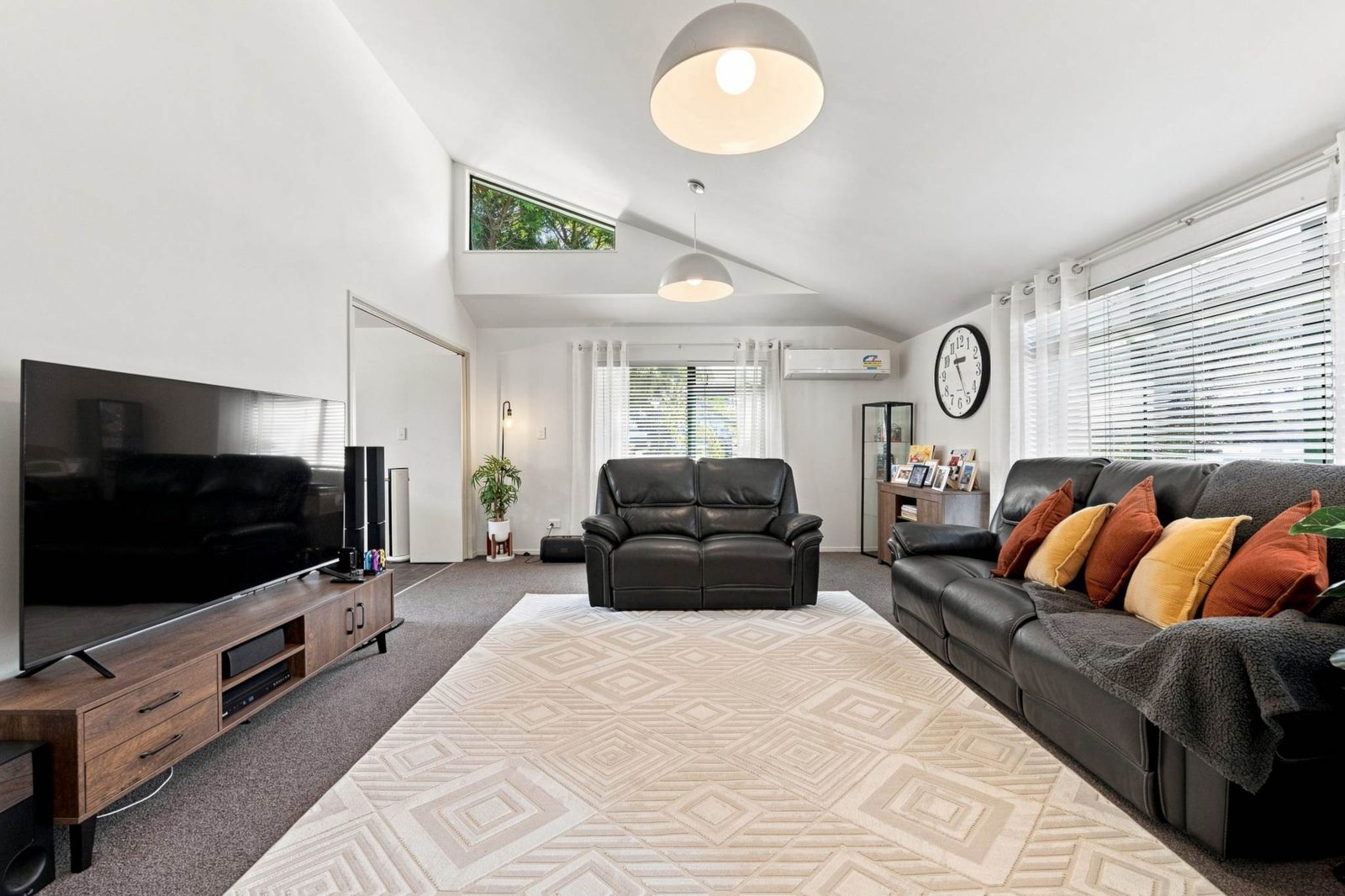 2/243 Main Highway, Ellerslie, photo 2