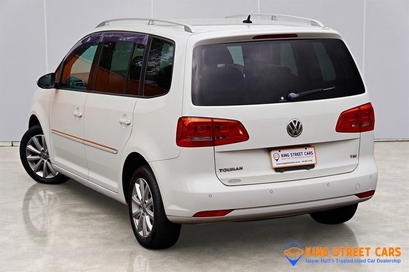 2012 Volkswagen Touran TSI, photo 3