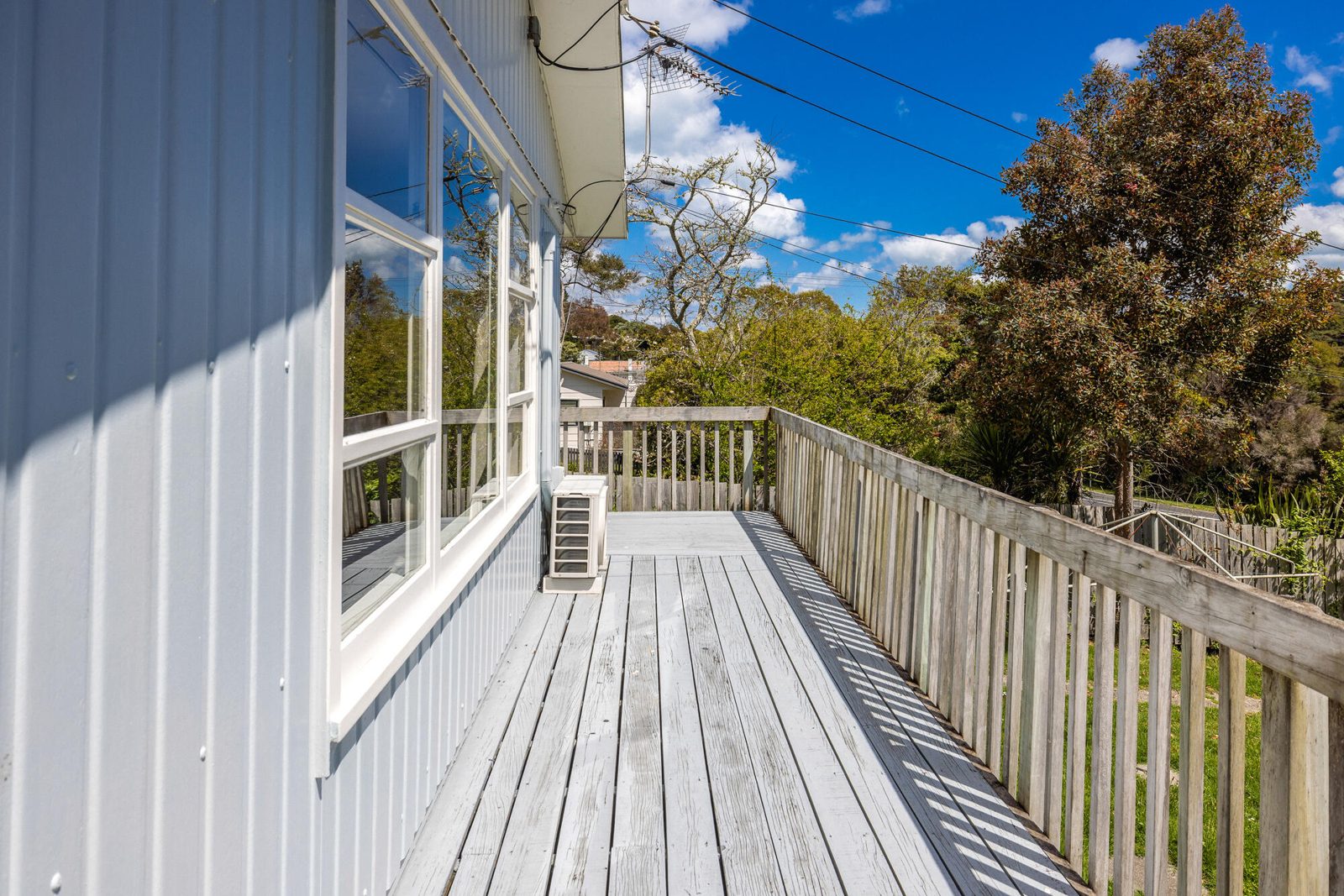 1 Crescent Road East, Ostend, photo 12