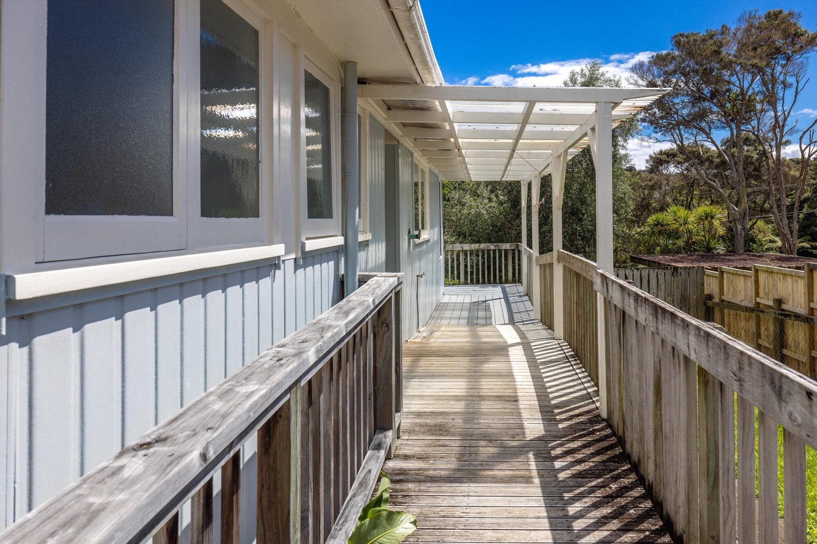 1 Crescent Road East, Ostend, photo 10