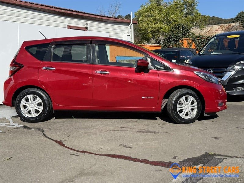 2017 Nissan Note e-POWER X Hybrid, photo 2