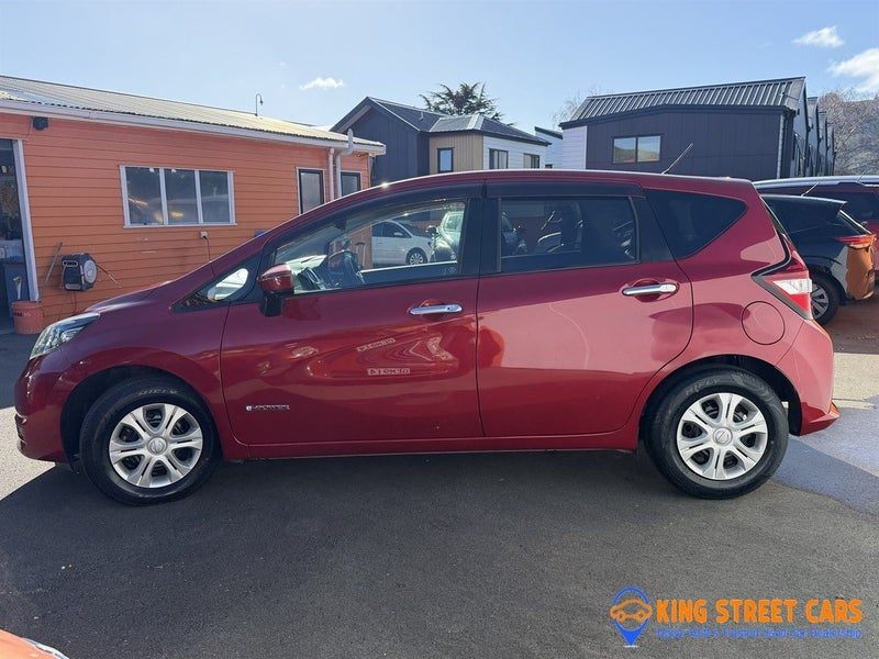 2017 Nissan Note e-POWER X Hybrid, photo 3