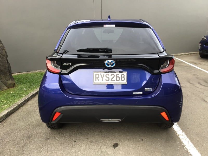 2021 Toyota Yaris 1.5 Hybrid X, photo 3