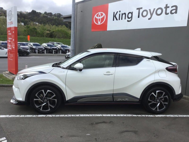 2017 Toyota C-HR 1.8 Hybrid G, photo 2