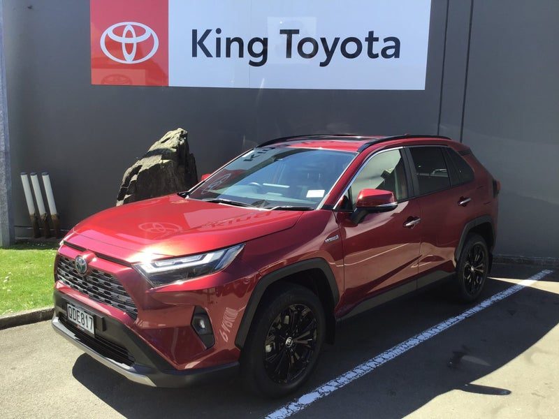 2023 Toyota RAV4 Limited 2.5P Hybrid NZ New