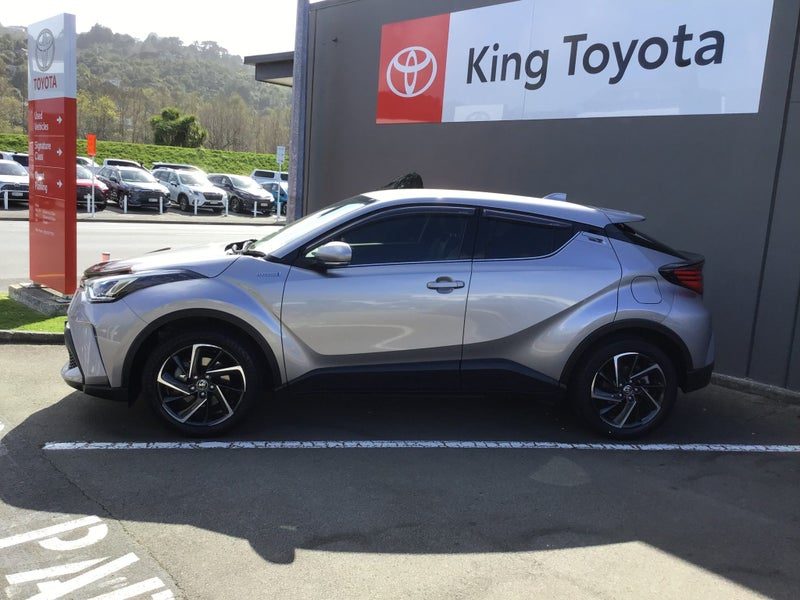 2022 Toyota C-HR Limited 1.8P Hybrid NZ New, photo 2