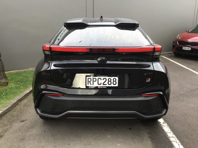 2025 Toyota C-HR GR Sport 2.0P Hybrid NZ New, photo 3