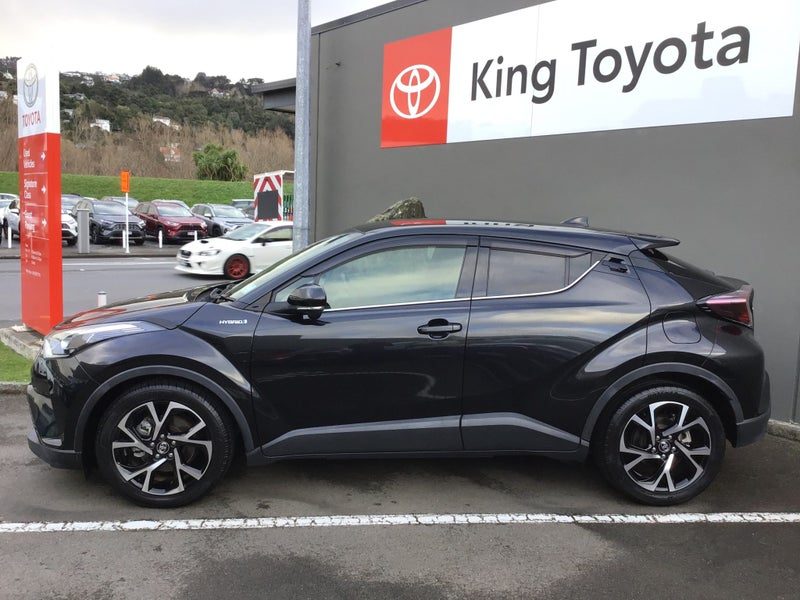 2017 Toyota C-HR 1.8 Hybrid G, photo 2