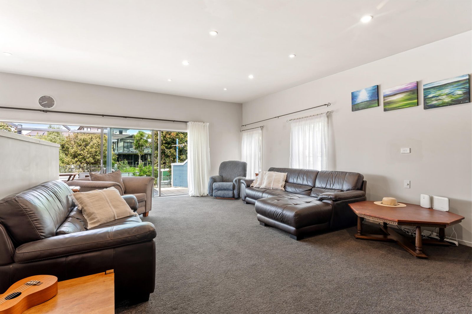 1257 Whangaparaoa Road, Gulf Harbour, photo 13