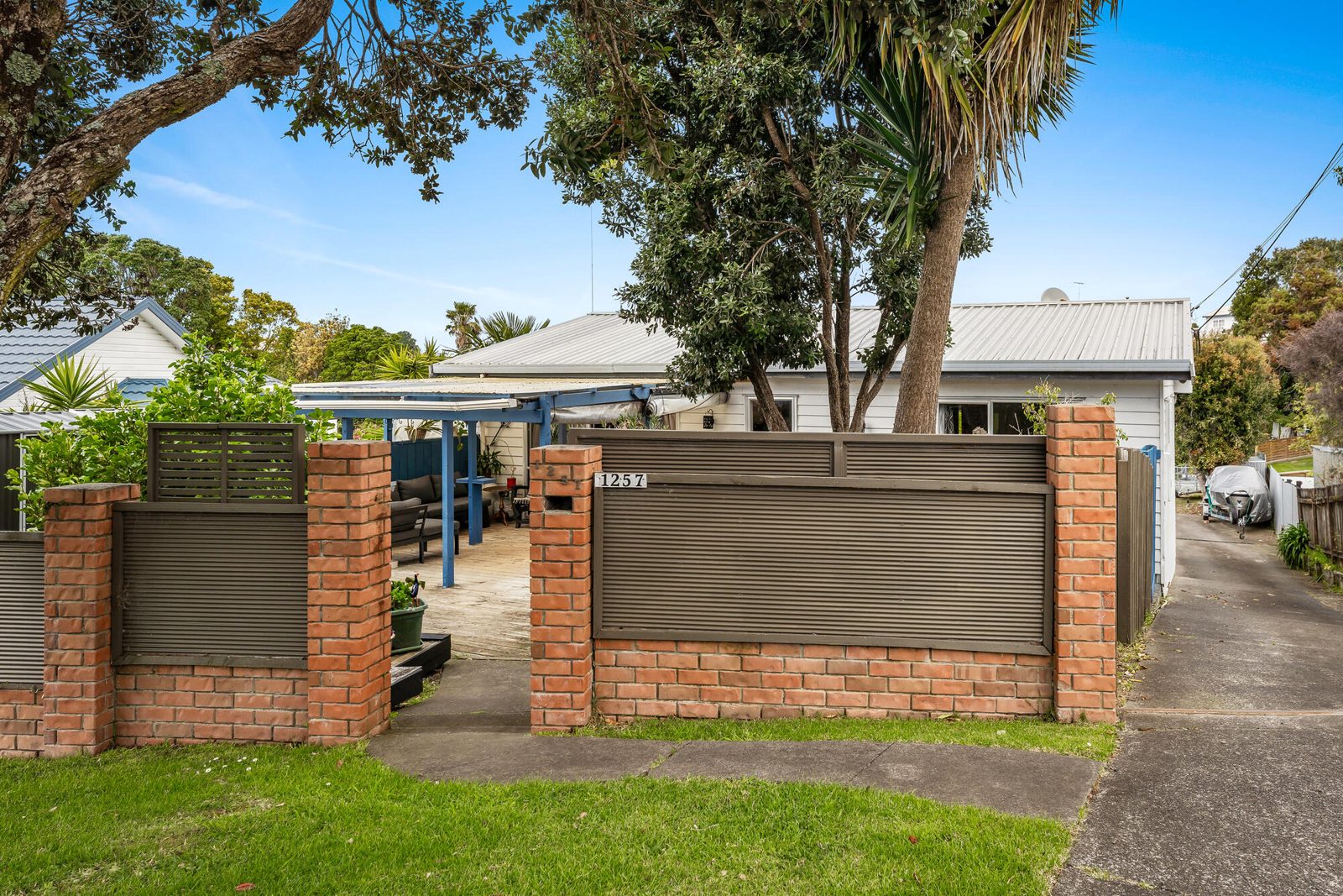 1257 Whangaparaoa Road, Gulf Harbour, photo 18