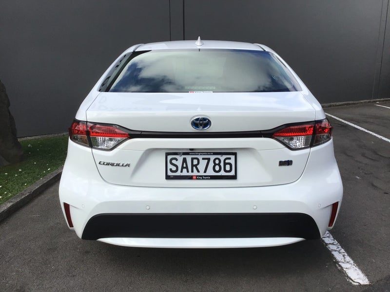 2023 Toyota Corolla 1.8 Hybrid X Sedan, photo 3