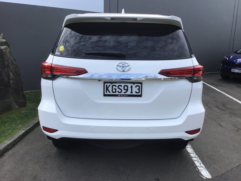 2016 Toyota Fortuner 4WD GX 2.8DT NZ New, photo 3