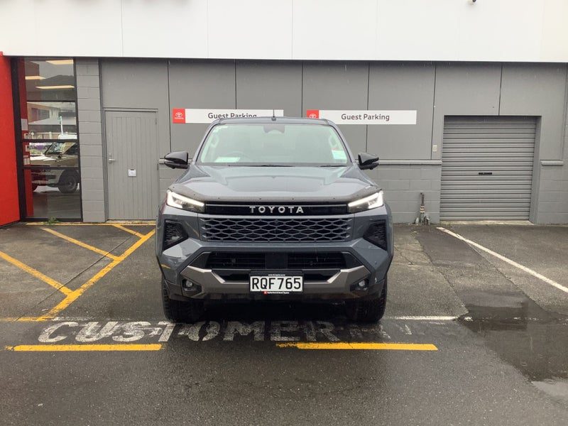 2026 Toyota Hilux Double cab, photo 2