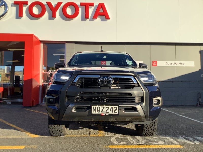 2021 Toyota Hilux SR 5 Cruiser, photo 2