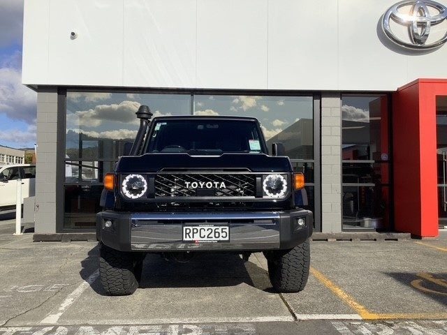 2025 Toyota Land Cruiser 70 LX 2.8DT 6AT 4WD Wagon, photo 2