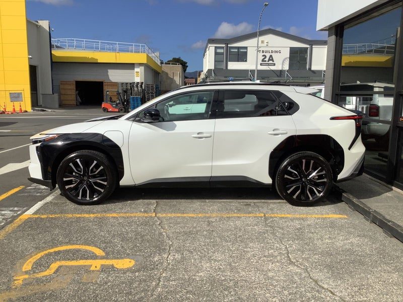2026 Toyota bZ4X Motion BEV AWD SUV, photo 3