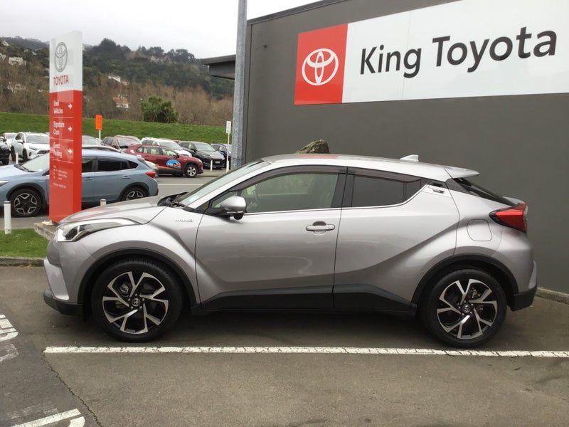 2017 Toyota C-HR 1.8 Hybrid G, photo 2