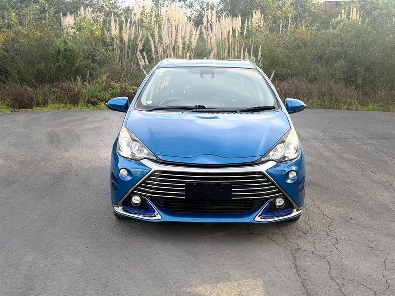 2017 Toyota Aqua HYBRID GGS MODEL!!, photo 3
