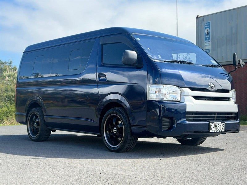 2015 Toyota Hiace MINI BUS - 10 SEATER !!, photo 2