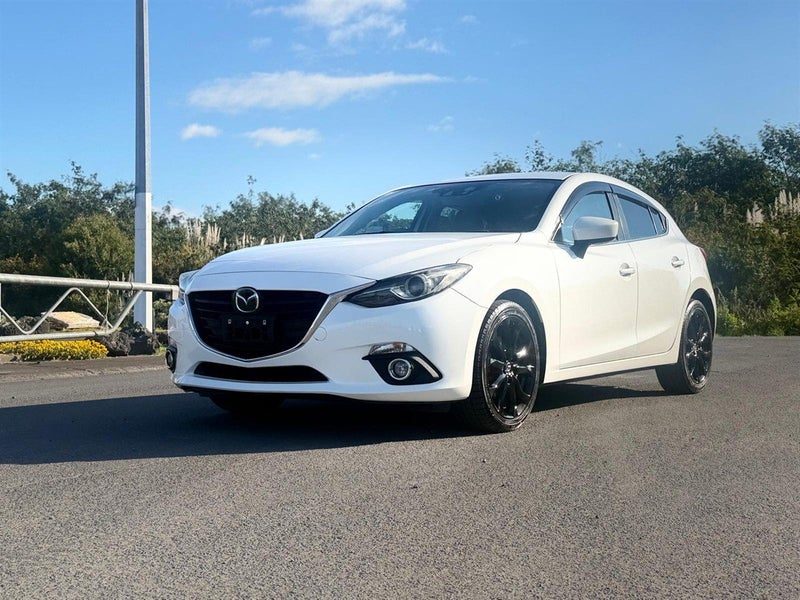 2016 Mazda Axela SKYACTIV 20 SL !! HUD !!