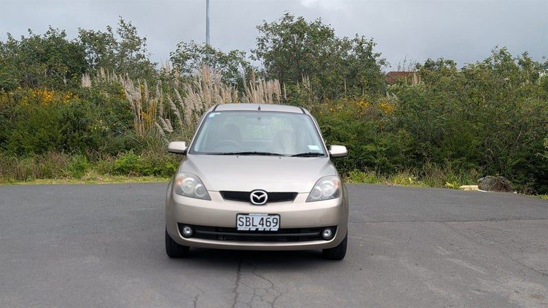 2005 Mazda Demio NEW SERVICE !! NEW WOF !!, photo 3