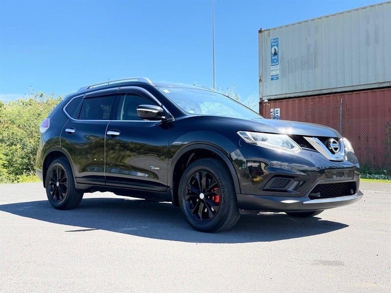 2015 Nissan X-Trail HYBRID !! BLACK ALLOYS !!, photo 2