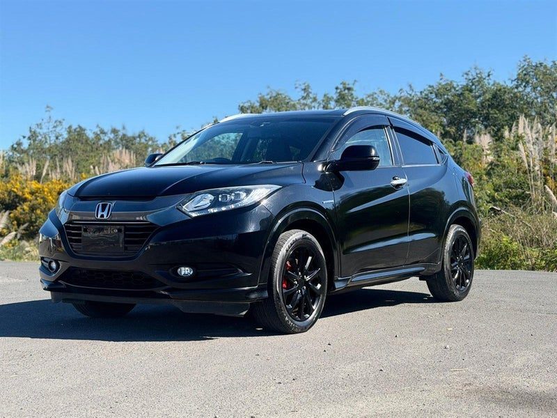 2015 Honda Vezel HYBRID Z !! BLACK ALLOYS !!, main photo