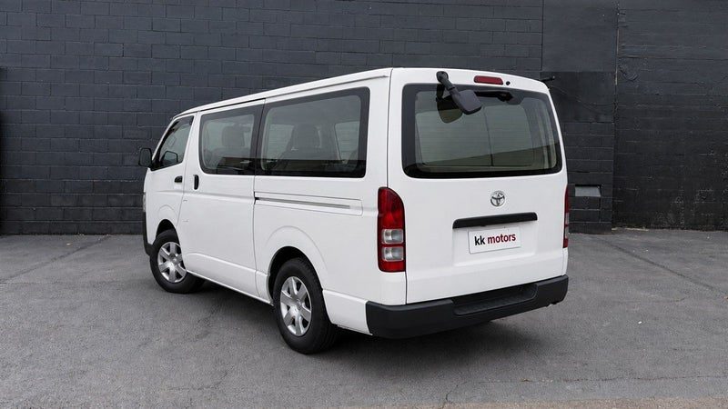2012 Toyota Hiace REGIUS ACE, photo 2